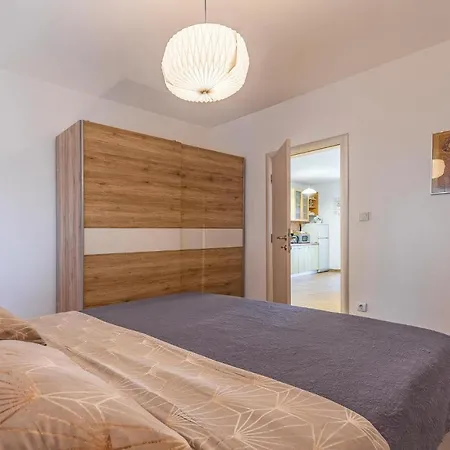 2 Bedroom Awesome In Апартаменты